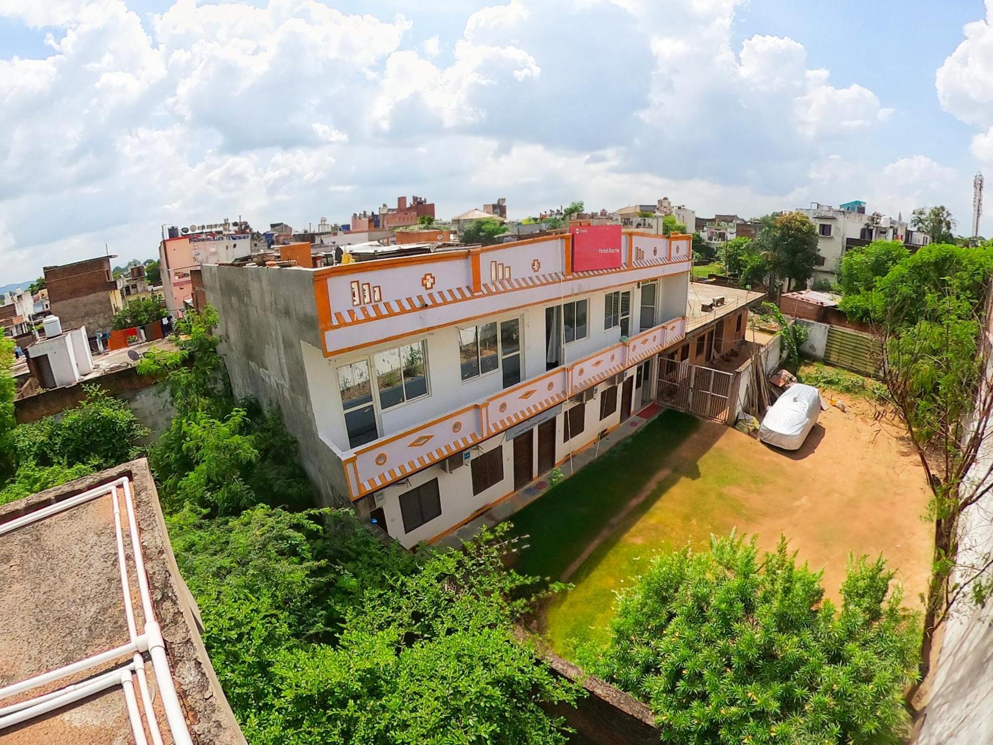 Karma Hostel Khajurāho Exterior foto